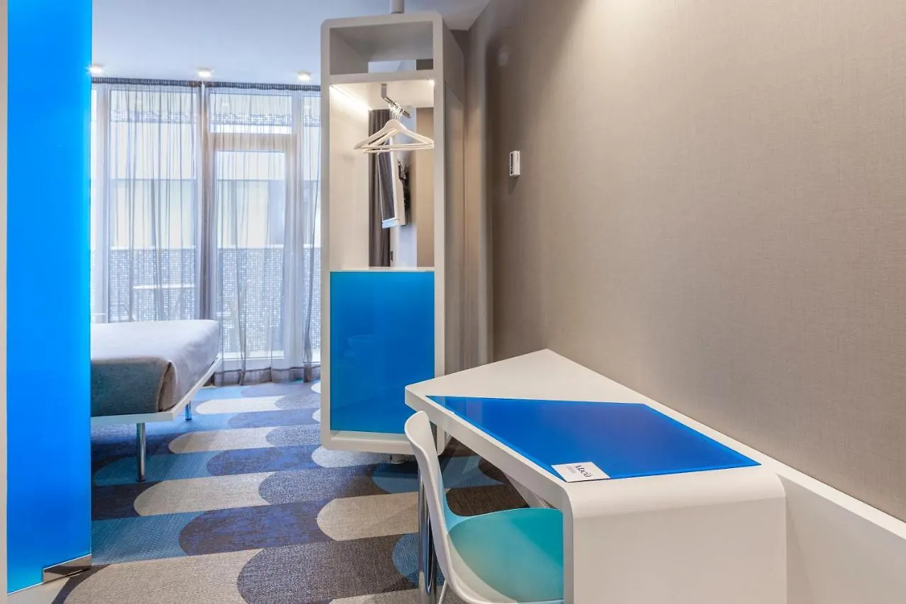 Hotel Macia Sevilla Kubb