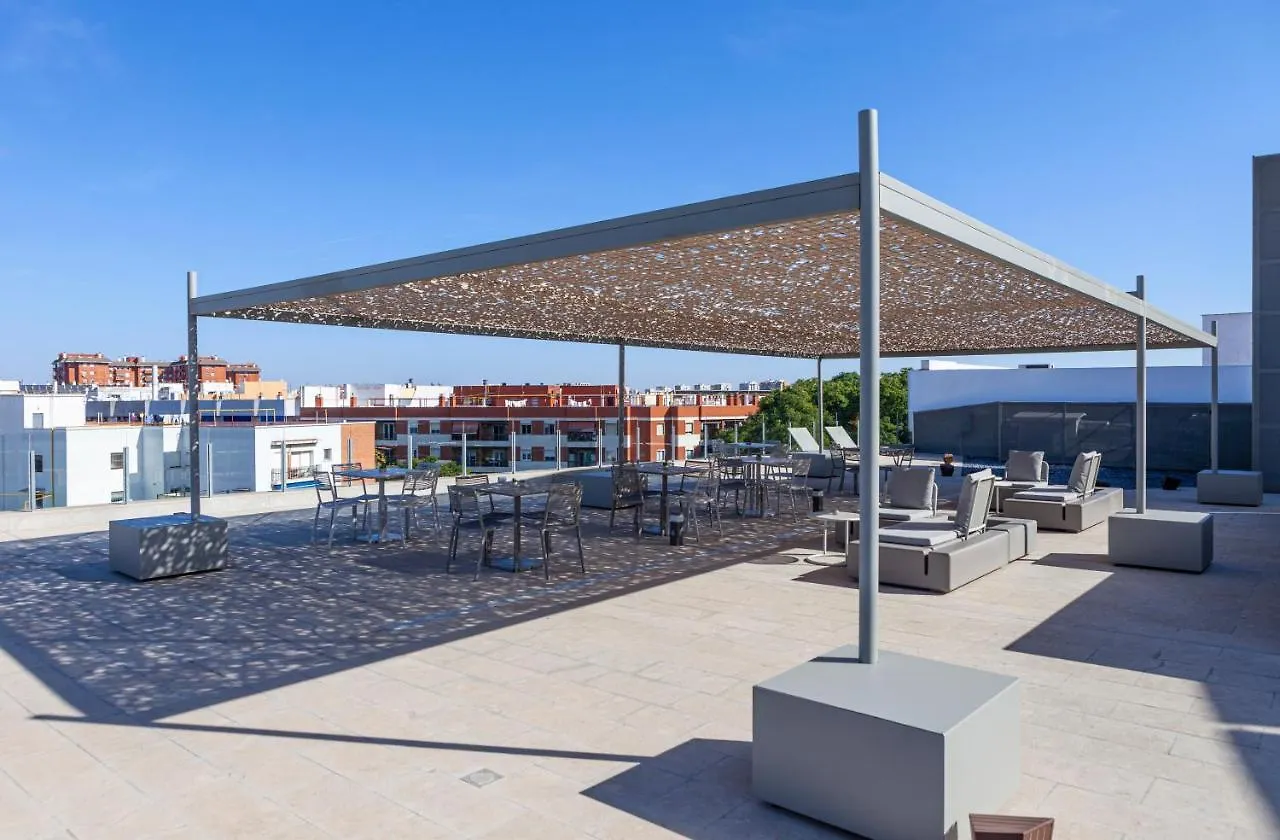 Hotel Macia Sevilla Kubb Spain