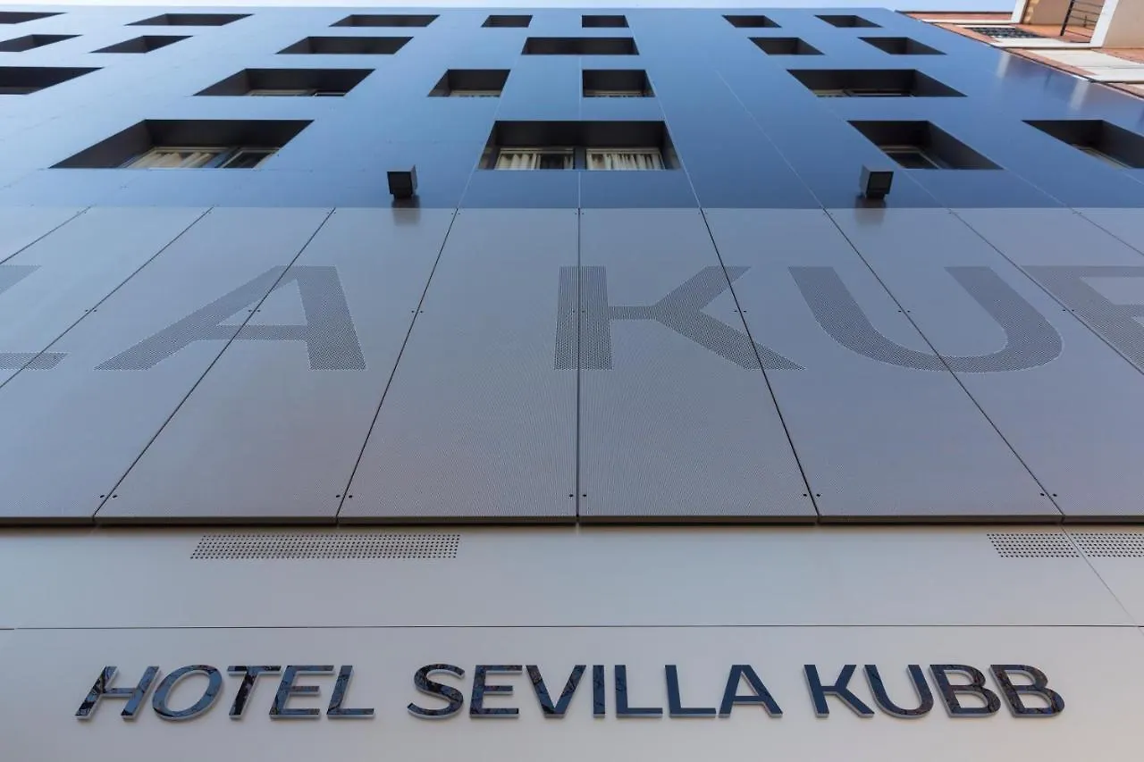 Hotel Macia Sevilla Kubb